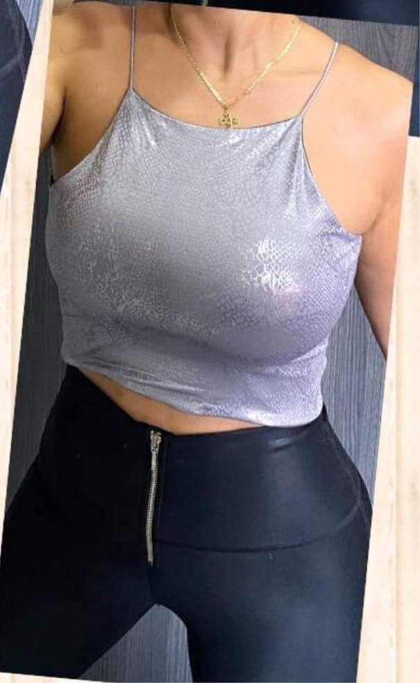 Crop Top Tipo Cuero