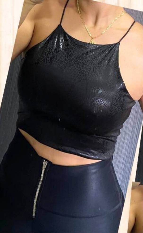 Crop Top Tipo Cuero