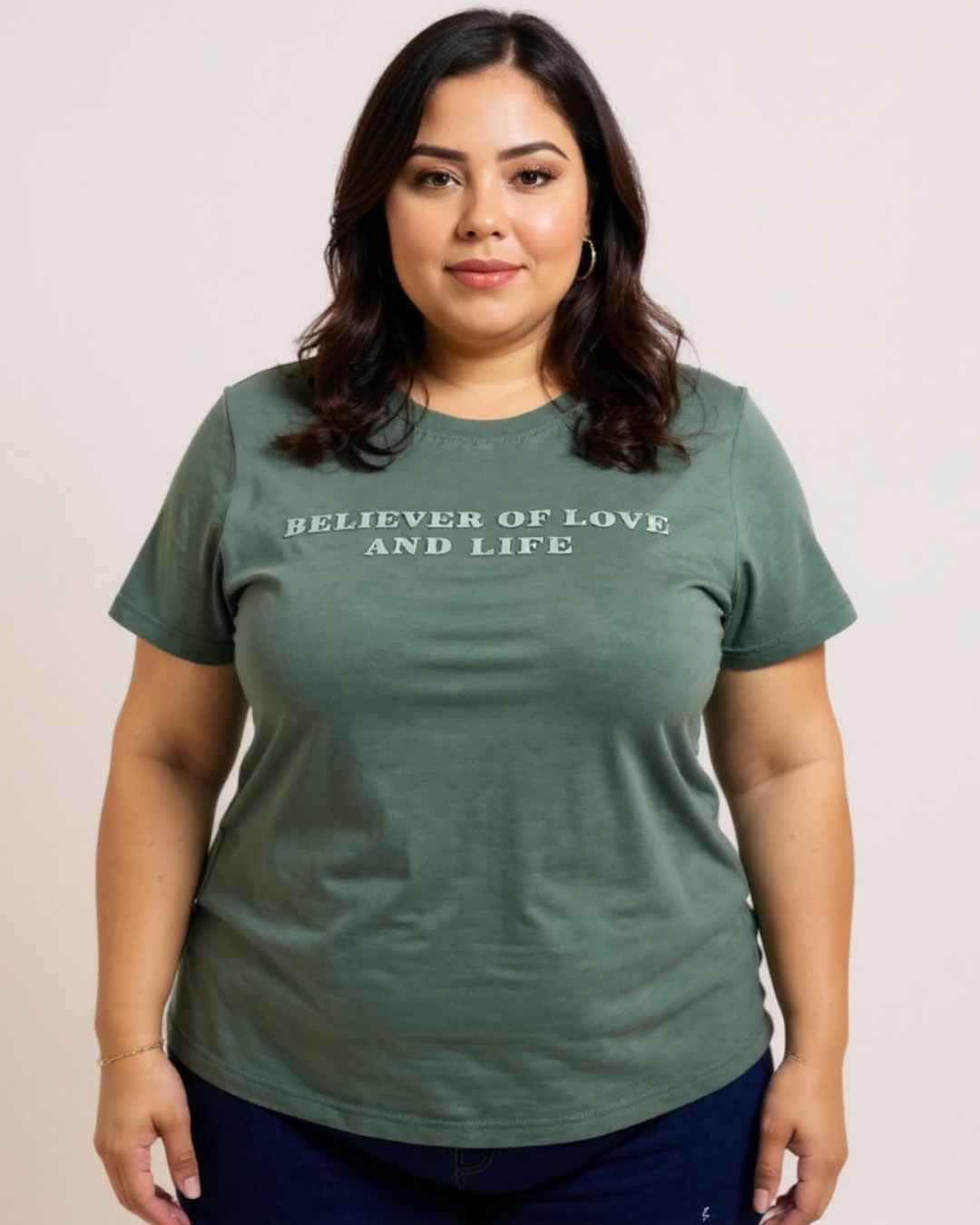 Camiseta Size Plus - Believer - Manga Básica