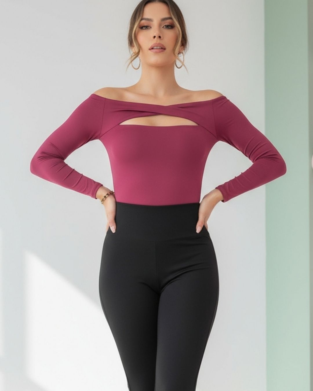 Body Cuello Bandeja Centro Cruzado