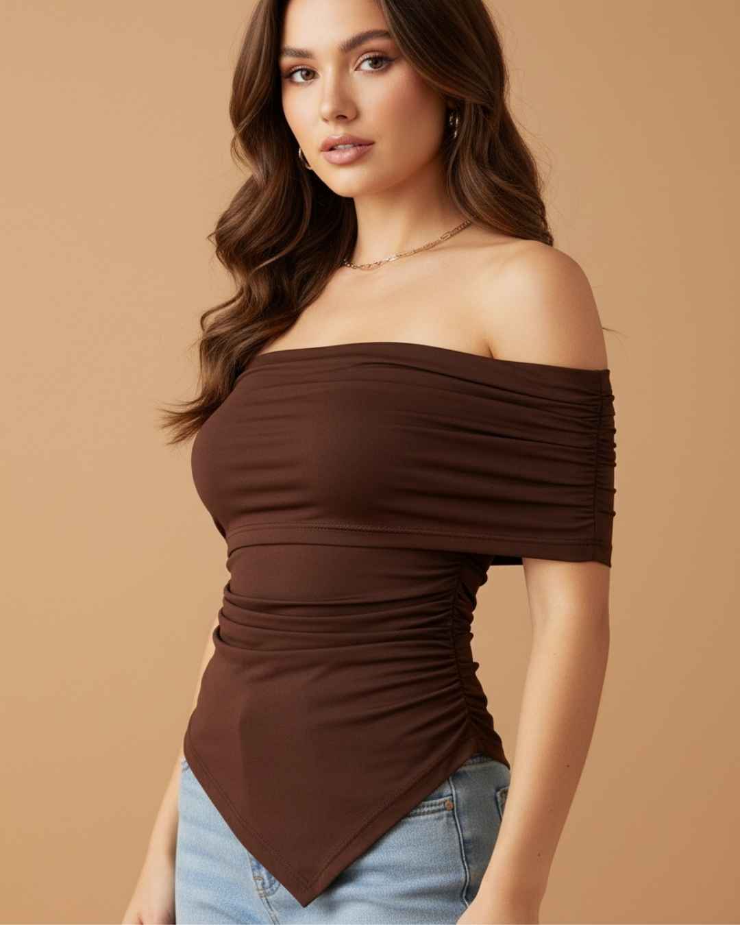 Blusa Cuello Bandeja Fajón Con Punta