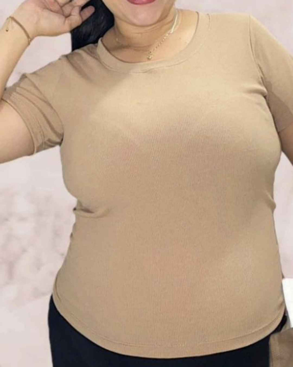 Blusa Rib Cuello Redondo Básica Plus