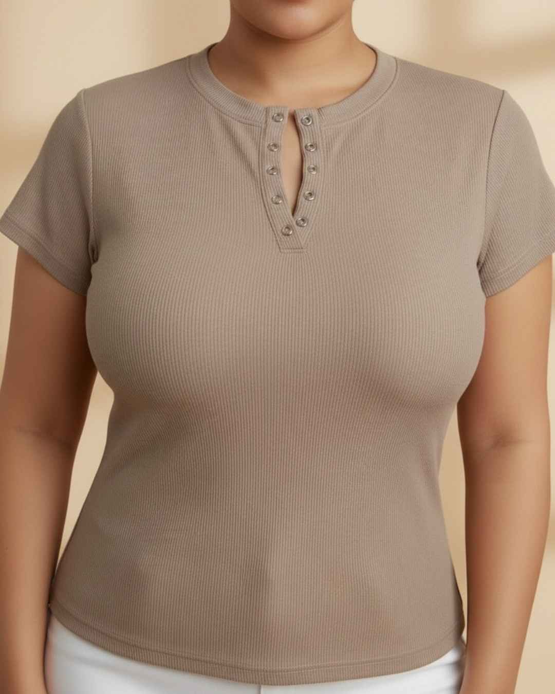 Blusa Rib Cuello Redondo Manga Corta Botones Plus