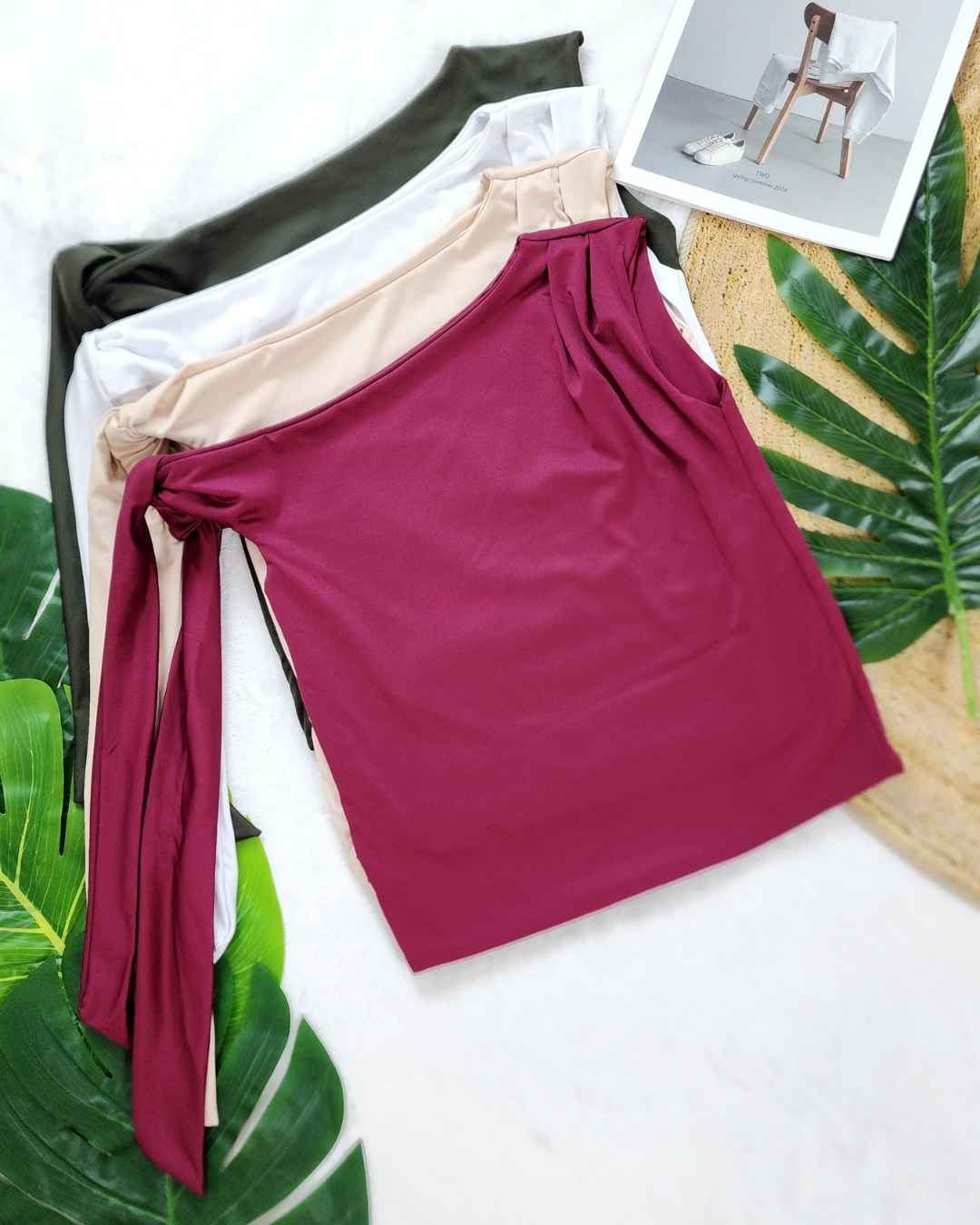 Blusa Nudo 1 Manga